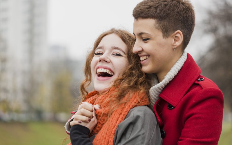 Lesben Dating: 10 Tipps, wie du im Internet deine Traumfrau finden kannst