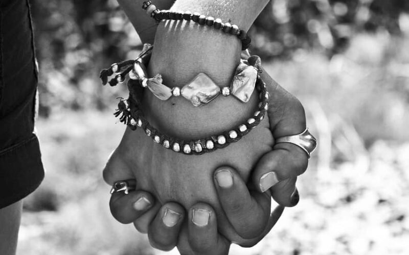 5 unterschätzte Flirtsignale